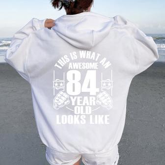 男性、女性、84歳の誕生日への84歳の誕生日プレゼント 長袖tシャツ レディース オーバーサイズ パーカー バックプリント - Kawaiitshirt