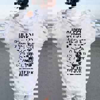 初めての父の日 Together Beer First Time Dad レディース オーバーサイズ パーカー バックプリント - Kawaiitshirt