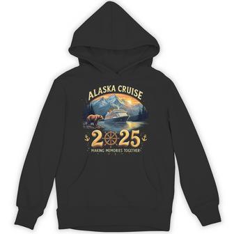 Alaska Cruise 2025 Family Adventure Matching Family Hoodie - Thegiftio UK