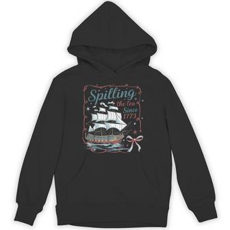 4Th Of July Spilling The Tea Since 1773 4Th Of July Hoodie - Thegiftio UK