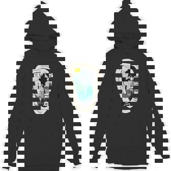 Gravity Is A Myth カラビナ ロッククライミング 山登り Hoodie - Kawaiitshirt