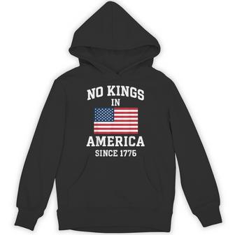 No Kings In America Since 1776 Patriotic Usa Flag Hoodie - Thegiftio UK