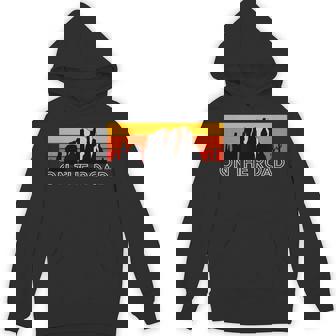 Wanderlust Canyon & Mountains On The Road パーカー - Kawaiitshirt