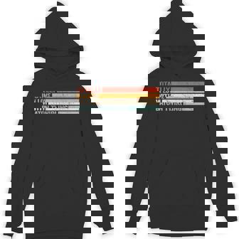 バトントワリングのレトロなバトントワーラーに完全に恋をしています。 パーカー - Kawaiitshirt