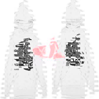 Piaggio クラシックスクーター イタリア製 ピンク Hoodie - Kawaiitshirt