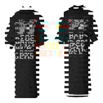 Beaches Booze Besties 夏休み 旅行 ギフト Tシャツ - Kawaiitshirt