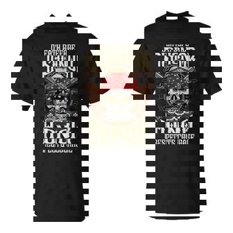 Honor Respect Courage メタルツール 真鍮ナックル Tシャツ - Kawaiitshirt