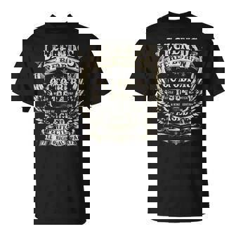 Legend Were Born In 1964 60歳の誕生日プレゼント 男性用 10月 Tシャツ - Kawaiitshirt