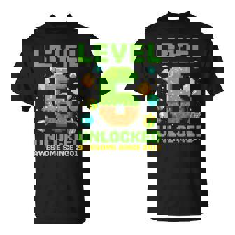 Level 6 Unlocked Awesome Since 2019 Pixel Birthday 6Th T-Shirt - Monsterry