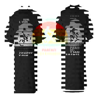 L'homme Parfait Est Cycliste T-Shirt - Cadeauxyz