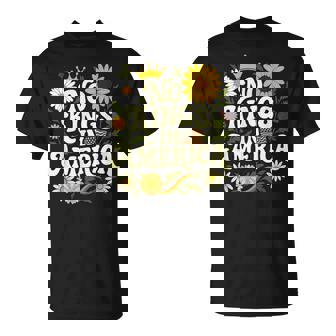 No King In American Retro Floral 70S Democracy Women T-Shirt | Mazezy
