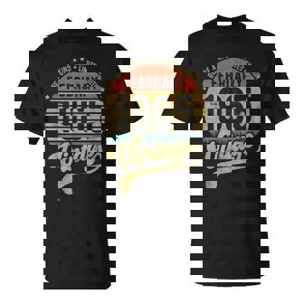 Reto 57歳の誕生日 57歳 1965年2月生まれ Tシャツ - Kawaiitshirt