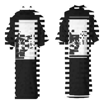 ねこさん Neko ハチワレ『まどの なか から』【どうぶつフレンズ】フキゲンネコ 猫 顔 窓 イラスト Tシャツ - Kawaiitshirt