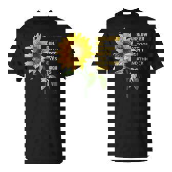 ひまわりガール タトゥー かわいい目 太腿 Tシャツ - Kawaiitshirt