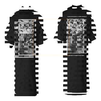 アライグマとカピバラ自撮り Tシャツ - Kawaiitshirt