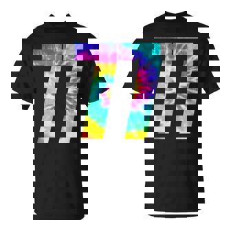 カラフルな絞り染め 77歳の誕生日または77番のチームイベント Tシャツ - Kawaiitshirt