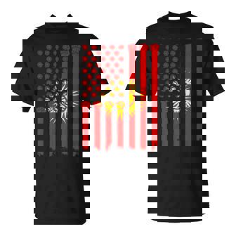 キルギス アメリカ 手拳 キルギス ルーツ アメリカ キルギス 国旗 Tシャツ - Kawaiitshirt