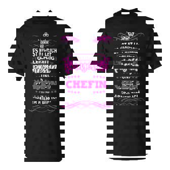 ドイツ語のテキスト「Gleichzeitig Prinzessin Chefin」と書かれた最高のシェフィンの言葉 Tシャツ - Kawaiitshirt