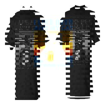 ビール好きで猫が手にビールを飲んでビール友達を応援 Tシャツ - Kawaiitshirt