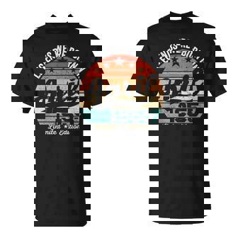 ヴィンテージ70歳の誕生日の伝説は1955年4月に誕生しました。 Tシャツ - Kawaiitshirt