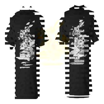 不思議の国のアリス 白ウサギ トランプデザイン Tシャツ - Kawaiitshirt