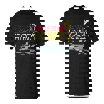 愛国的なアメリカ海軍「FA-18 スーパーホーネット」 In Action。 Tシャツ - Kawaiitshirt