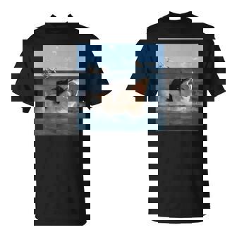 猫を噛むサメの面白いアートと猫好きの面白い猫とサメ。 Tシャツ - Kawaiitshirt