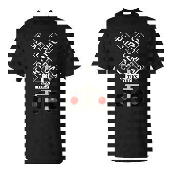 鉄道 踏切 ライト トラック 道路標識 Tシャツ - Kawaiitshirt