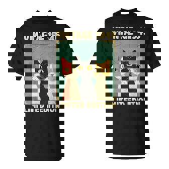 面白い 80歳 ギフト ヴィンテージ 1945 猫好き 80歳の誕生日 Tシャツ - Kawaiitshirt