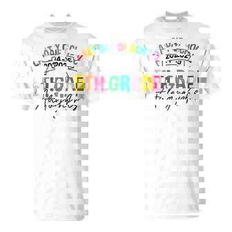 Last Day Of School Autographs 5Th Grade Graduation 2025 T-Shirt - Thegiftio UK