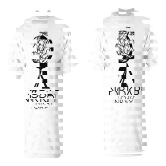 Nordkapp Noruega Monumento Del Norte Del Cabo Globe Europa Norte Camiseta unisex - Regaloses