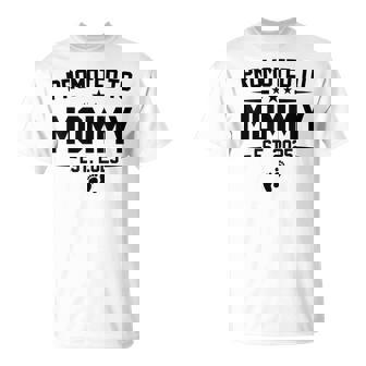 Promoted To Mommy Est 2025 Soon To Be Mom 2025 Mother's Day T-Shirt - Thegiftio