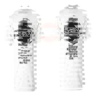 【バックプリント・背中側】Ossan おっさん（車好き ロゴ エンブレム パロディ）【変なデザイン屋さん】文字 面白い Tシャツ - Kawaiitshirt