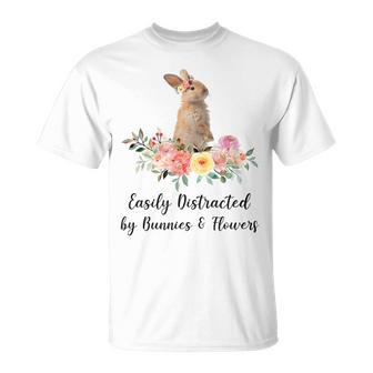 うさぎと花に気が散りやすい ウサギ かわいいウサギ Tシャツ - Kawaiitshirt