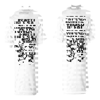 ジャーマン・シェパードはあなたの心を盗みますあなたのベッドとソファを盗みます Tシャツ - Kawaiitshirt