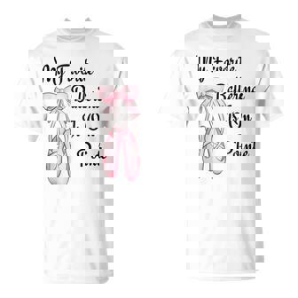 バレエバレリーナダンス My Favorite Ballerina Is On Pointe Tシャツ - Kawaiitshirt