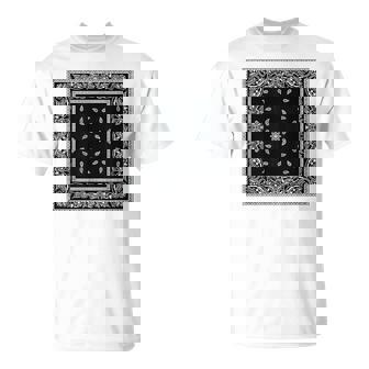 ホワイトブラックバンダナプリントtシャツ ペイズリー柄 Tシャツ - Kawaiitshirt