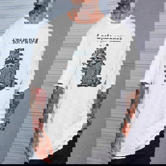 I Require Snacks Waschbär T-Shirt - Lustiges Statement Shirt