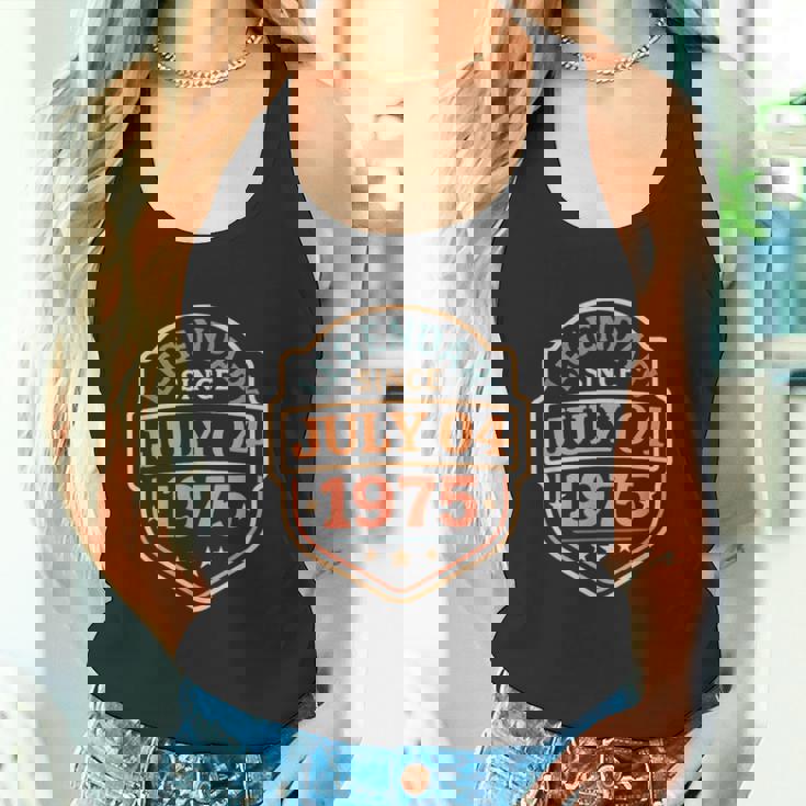 1975年7月4日以来、伝説的。素晴らしい誕生日パーティーレトロ。 タンクトップ