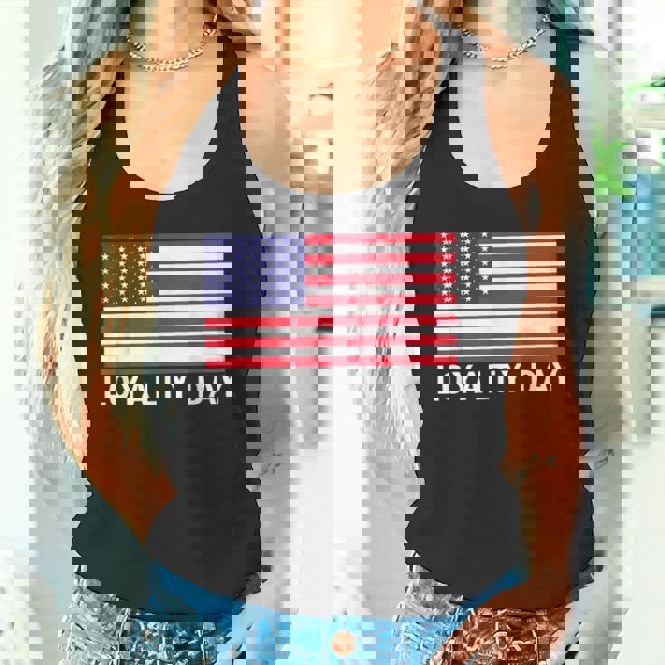 5月1日の忠誠の日 タンクトップ