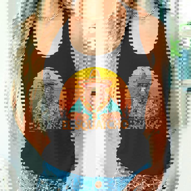 Elquatcho メキシカン ビッグフット サスカッチ シンコ・デ・マヨ メンズ キッズ タンクトップ