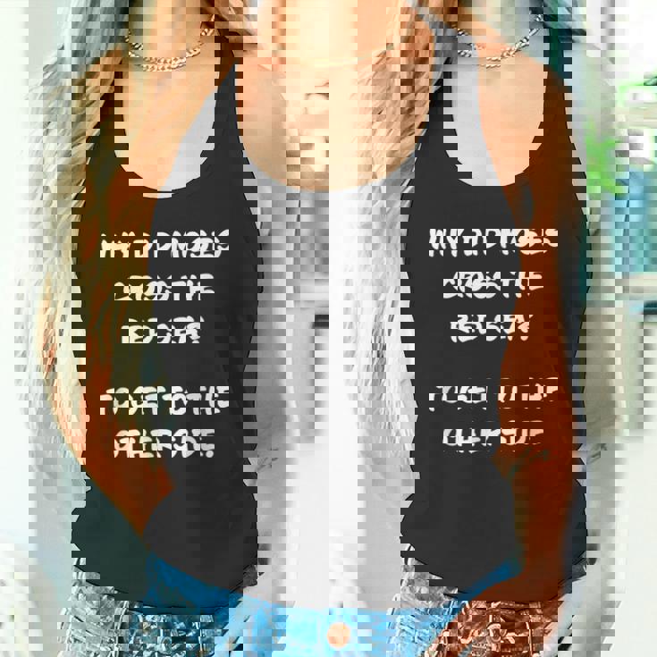 Clean Bible Character Humor – Moses & The Redea タンクトップ