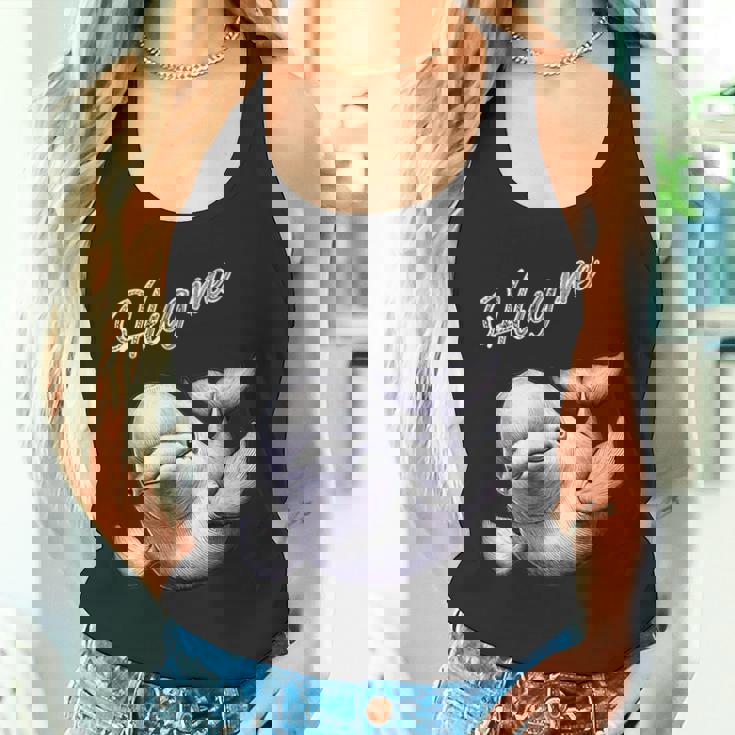 Hug Me ベルーガ アートデザイン 可愛い おしゃれ 動物 シロイルカ シロクジラ タンクトップ