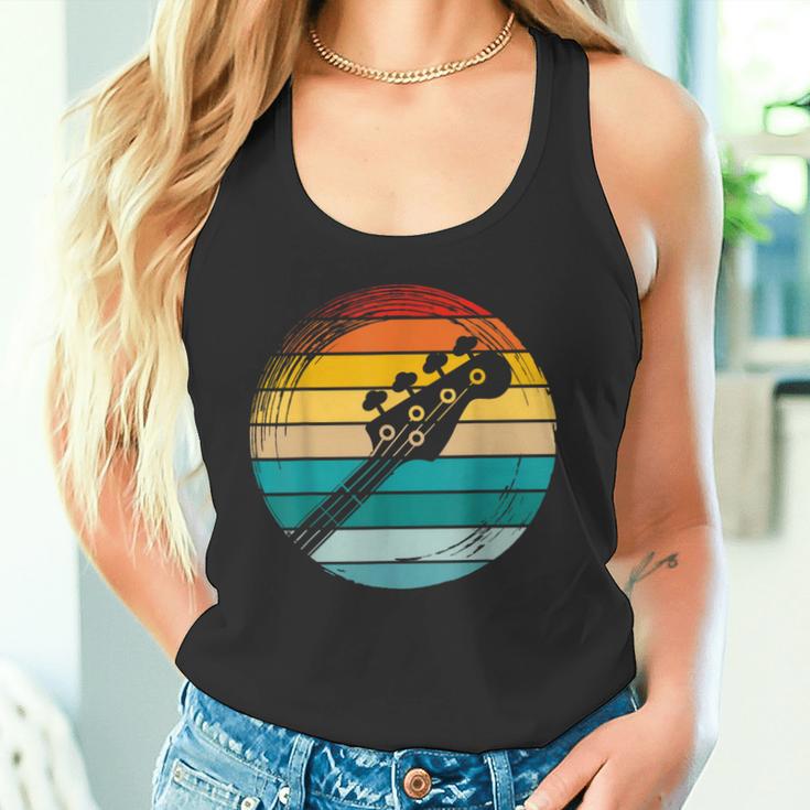 Retro Bajista Rockero Músico Instrumento Música Bajo Camiseta sin mangas