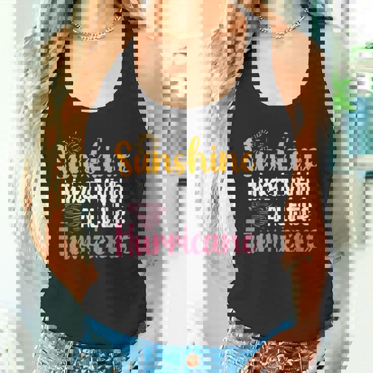 Sunshine Mix With A Little Hurricane 面白い皮肉な引用 タンクトップ