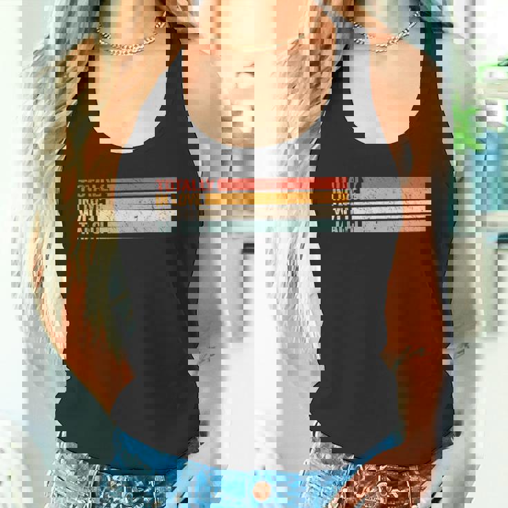 Totally In Love With Tai Chi レトロ マインドボディ ウェルネス 気功 タンクトップ