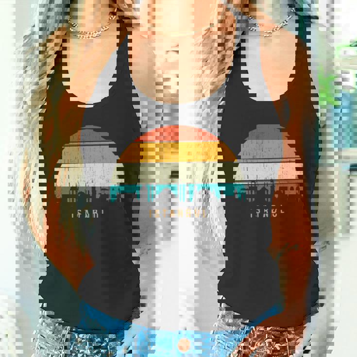 Vintage Retrotyle City Turkeykyline Cityscape Istanbul 長袖tシャツ タンクトップ