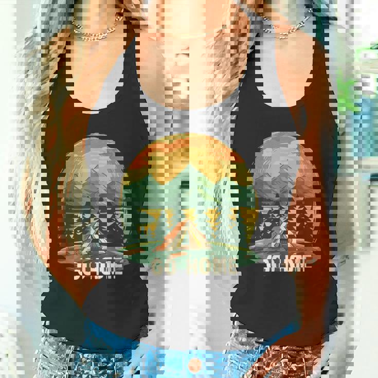 おかしなゴー・ホーム・セイングとテントのネイチャーコスチューム。 タンクトップ