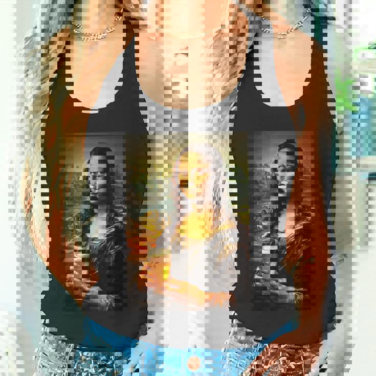 おもしろビールモナリザ絵画アートママパパ。 タンクトップ