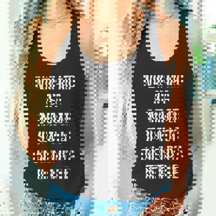 かわいいことわざ、面白い皮肉なニーエンバーマーと私の猫。 長袖tシャツ タンクトップ